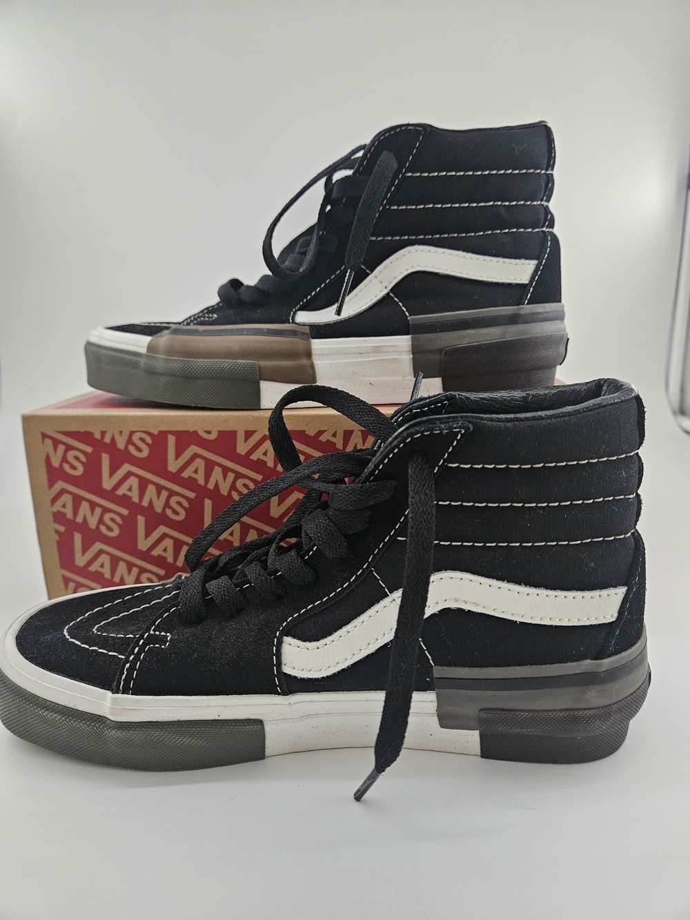 Vans Sk-8 Hi Sneakers, Black, Unisex Woman's 6, Mens 4.5